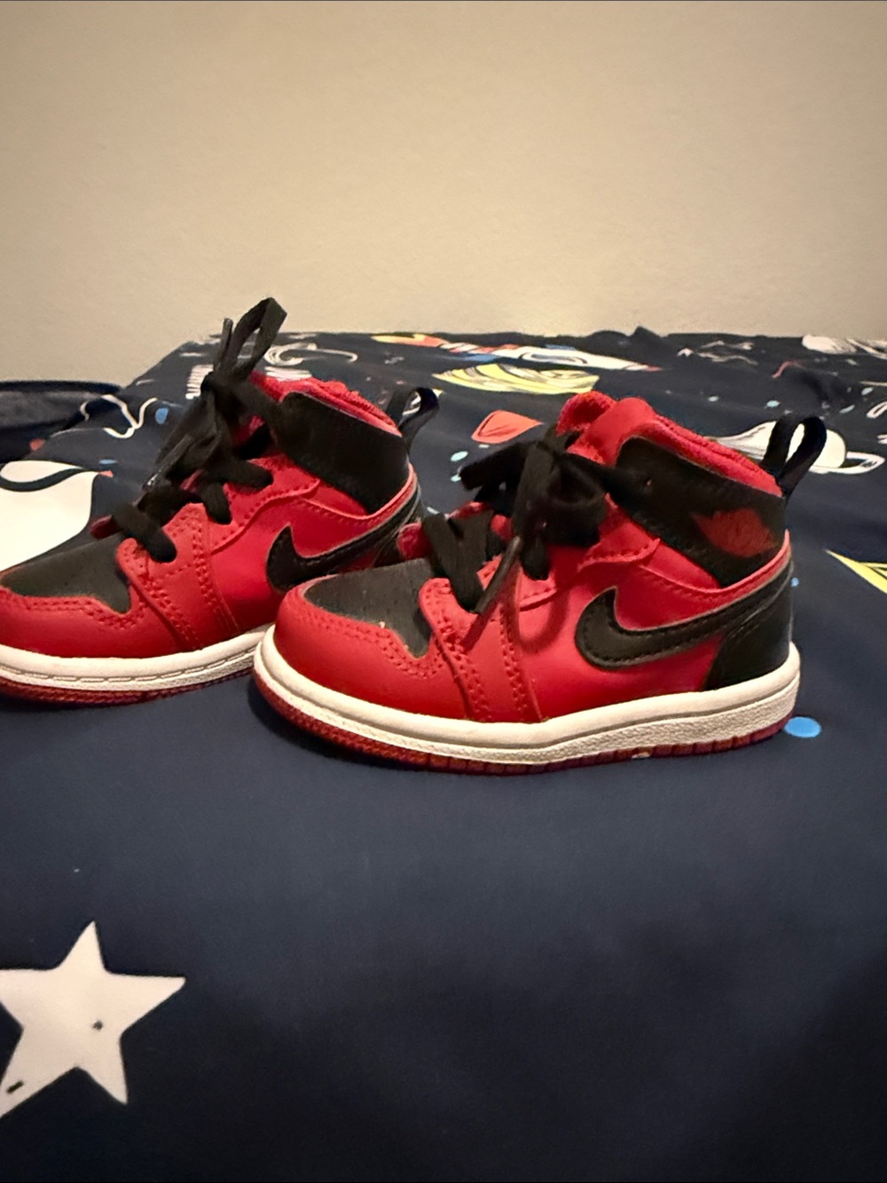 Nike Kids Red and Black Mid-Top Sneakers